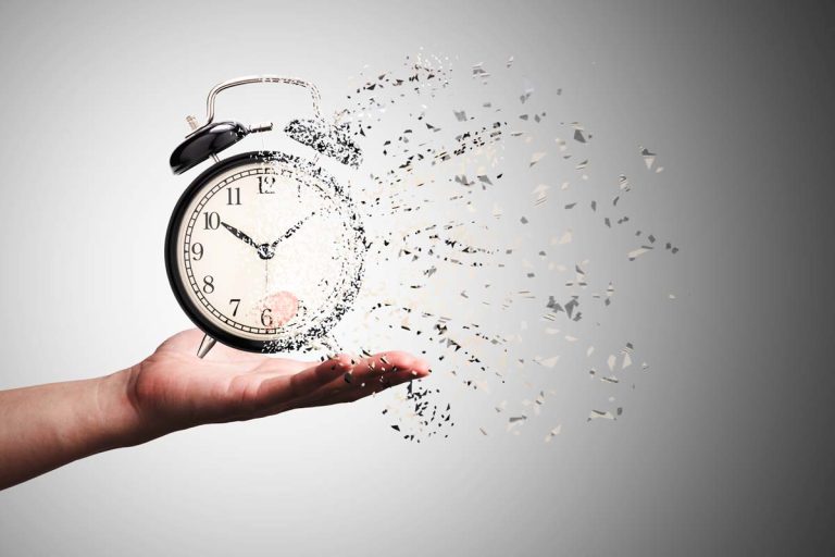 Um grupo de cientistas, pela primeira vez na história da humanidade, «reverteu o tempo»