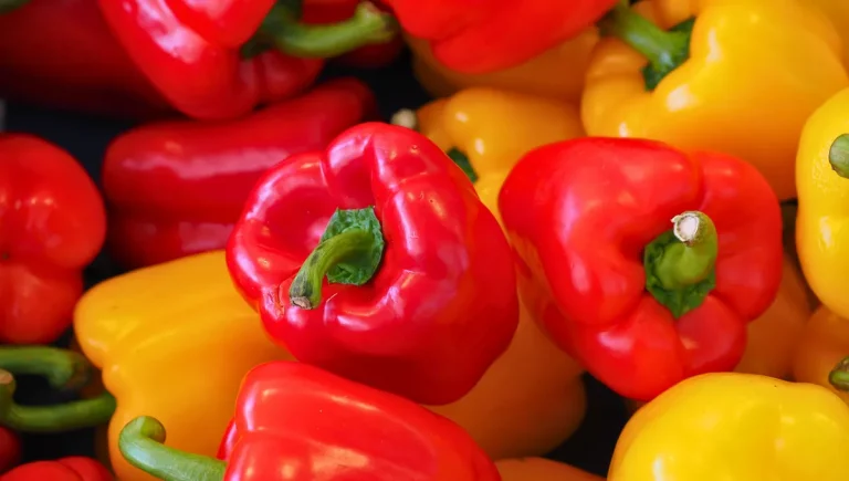 Por que colocar vinagre e pimenta na panela: o que isso significa?